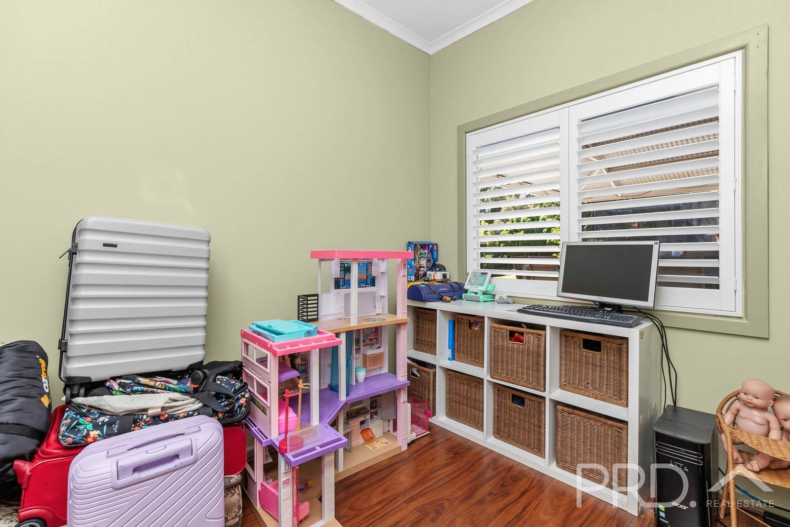 38 Clarke Street TUMUT 13