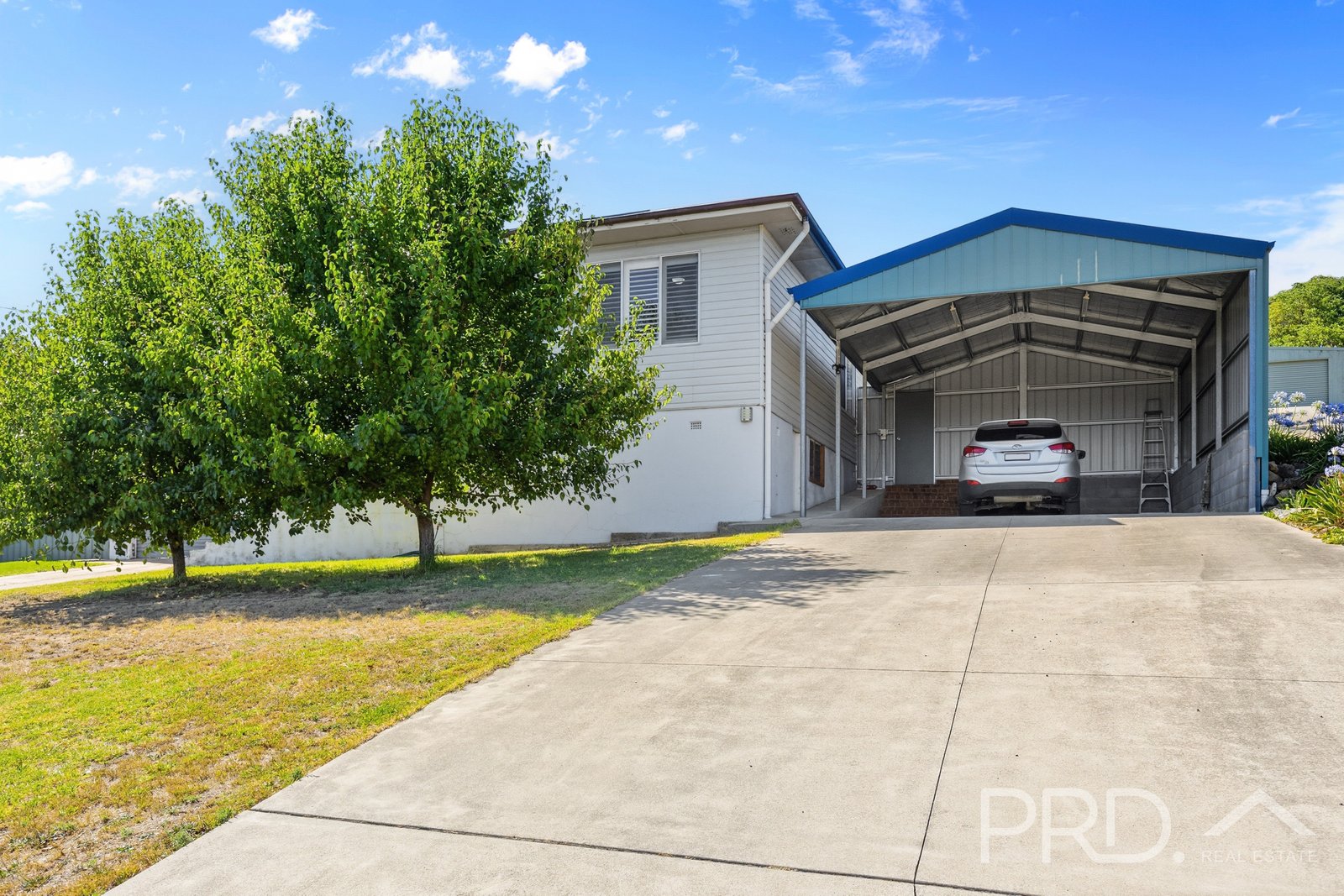 38 Clarke Street TUMUT 17