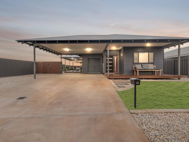 38 Coolajacka Crescent BAYNTON 24