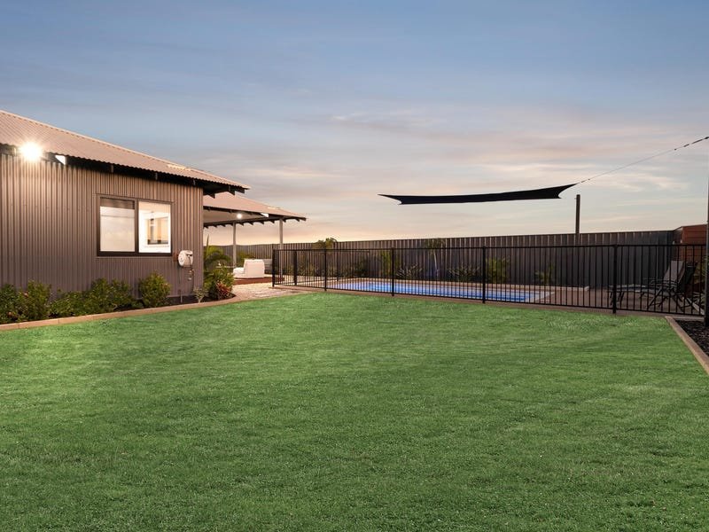 38 Coolajacka Crescent BAYNTON 27