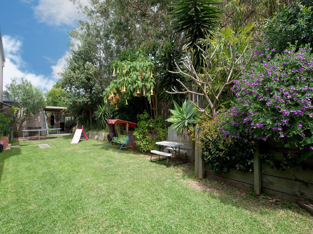 38 Coryule Street BOAT HARBOUR 9