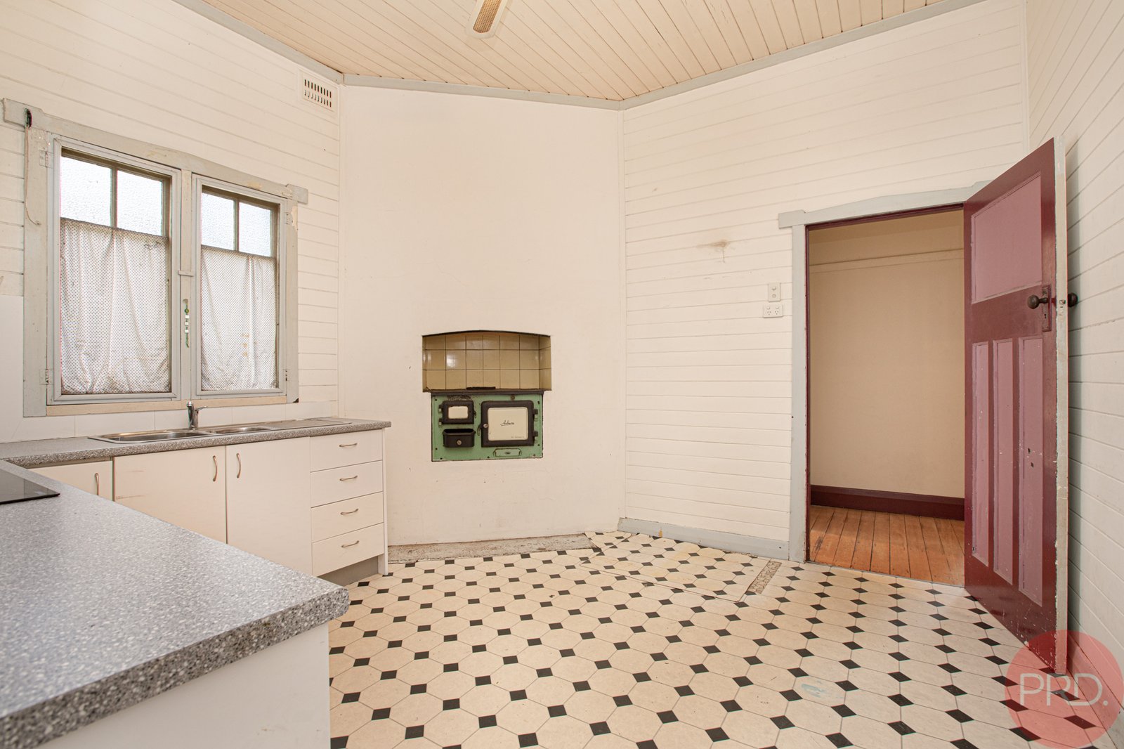 38 Cumberland Street EAST MAITLAND 6