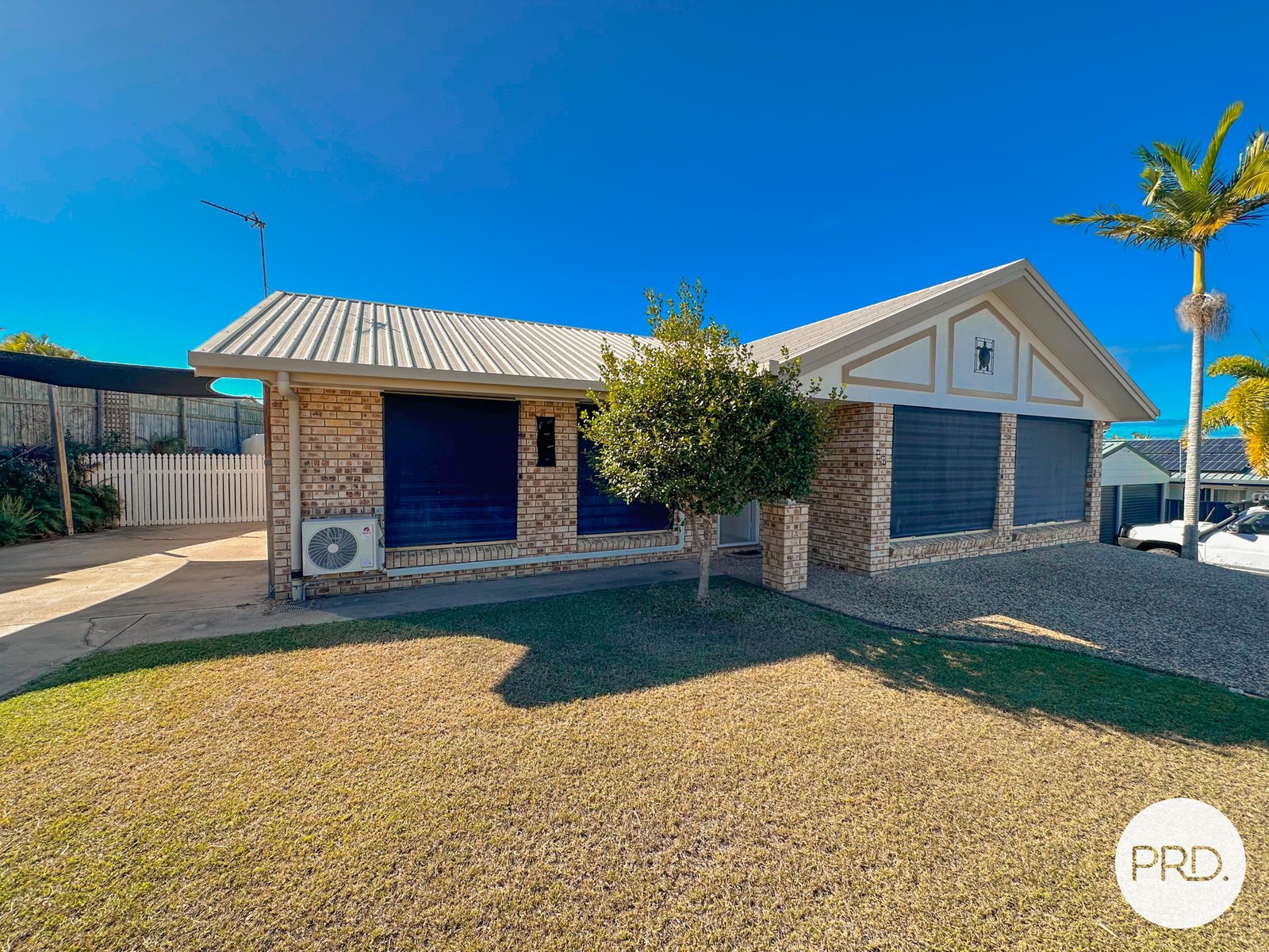 38 CURTIS Avenue BOYNE ISLAND 1