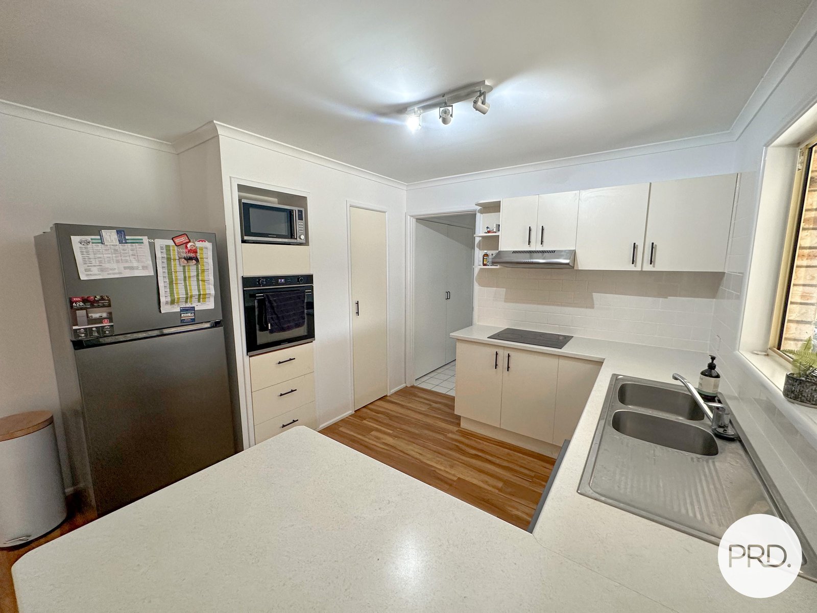 38 CURTIS Avenue BOYNE ISLAND 5