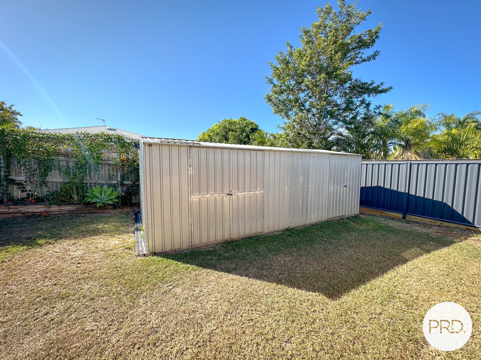38 CURTIS Avenue BOYNE ISLAND 21