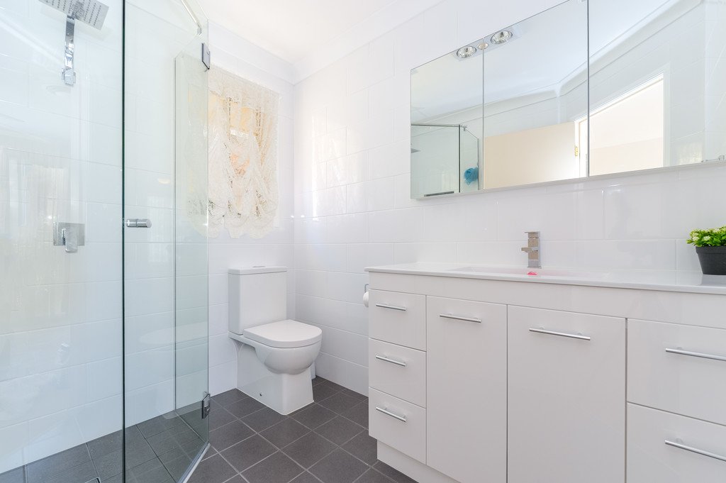 38 Denham Drive HORSLEY 4