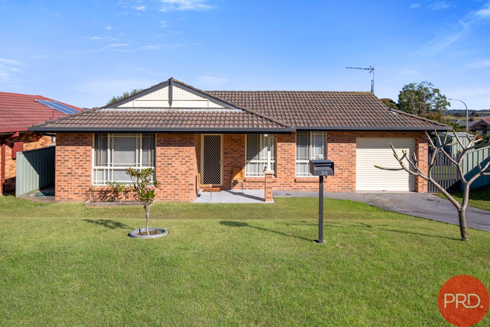 38 Denton Park Drive RUTHERFORD 1
