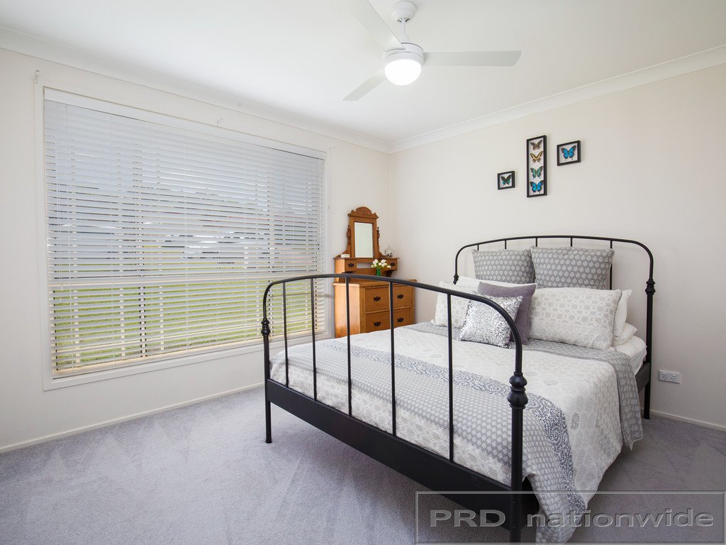 38 Denton Park Drv  ABERGLASSLYN 8