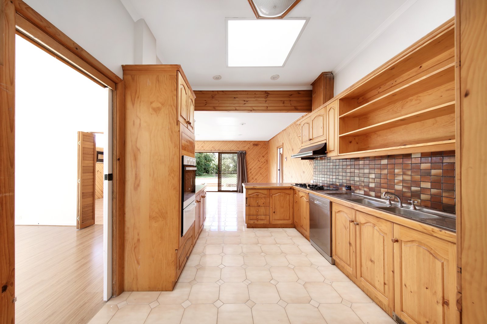 Gallery: 38 Draper Street