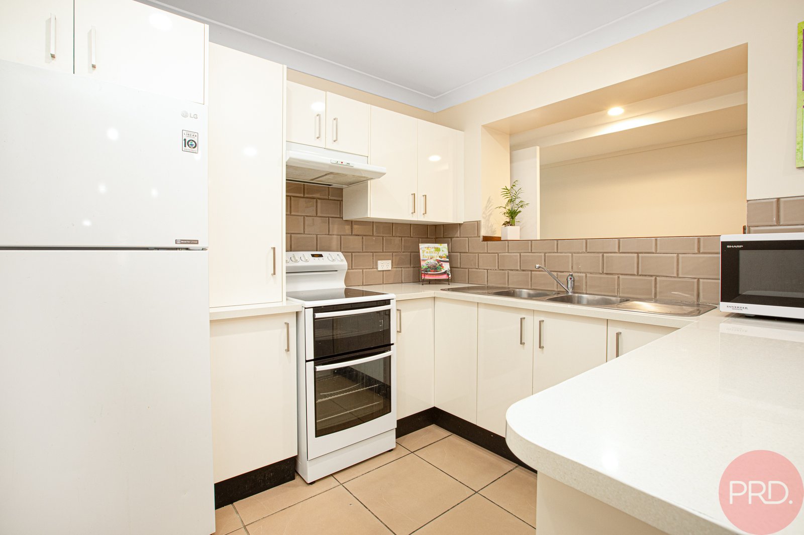 38 Dumaresq Parade METFORD 7