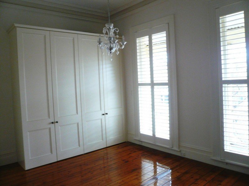 Gallery: 38 Dundas Place