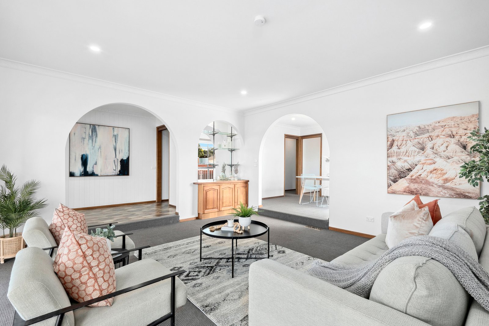 Gallery: 38 Eagleview Crescent