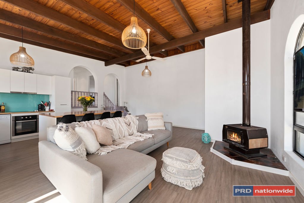 38 East Bank Road CORAMBA 6