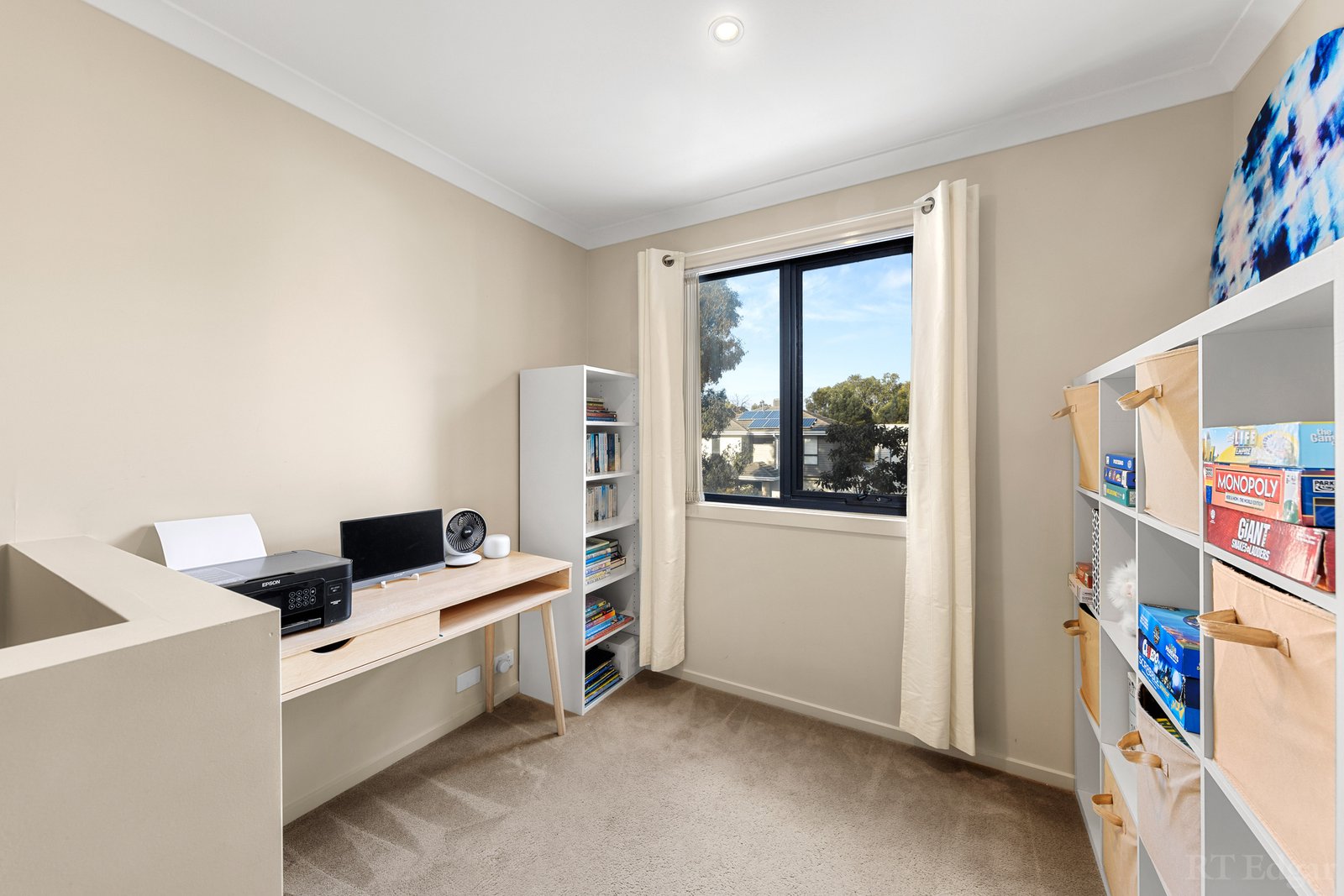 Real Estate and Property in 38 Evans Drive, Croydon, VIC