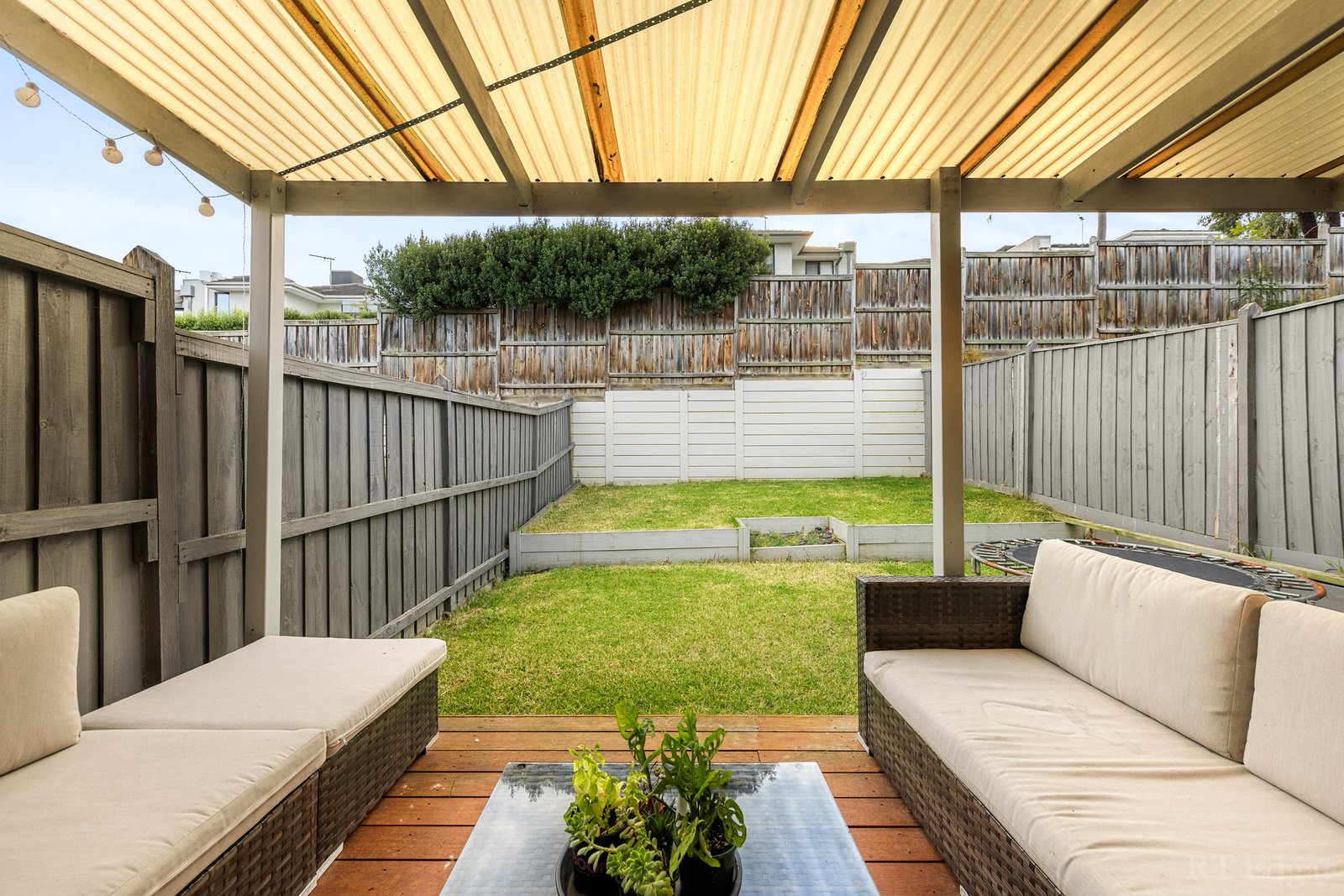 Real Estate and Property in 38 Evans Drive, Croydon, VIC