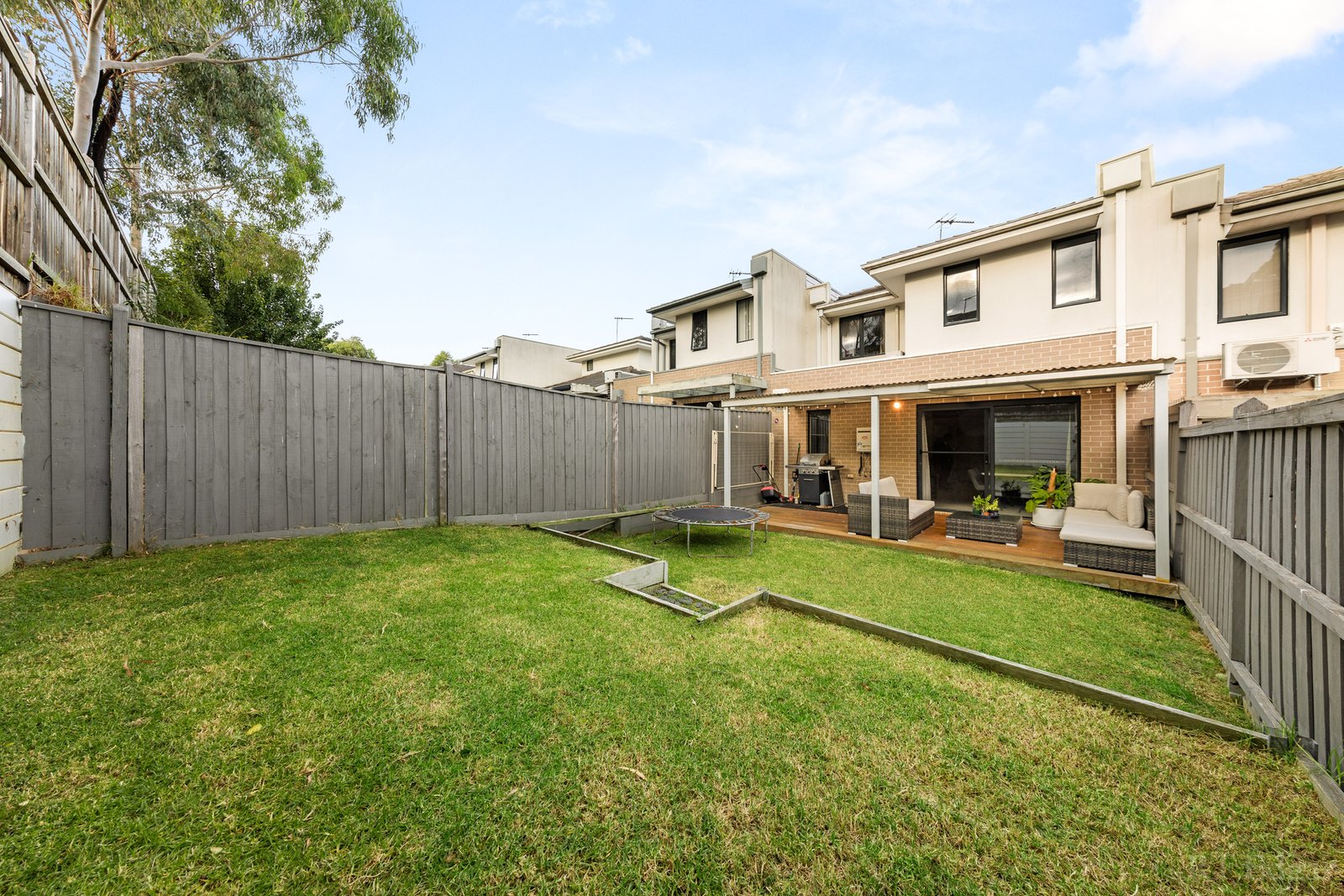Real Estate and Property in 38 Evans Drive, Croydon, VIC