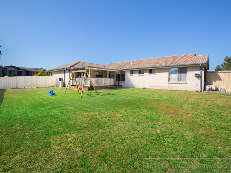 38 Fernleigh Avenue ABERGLASSLYN 13