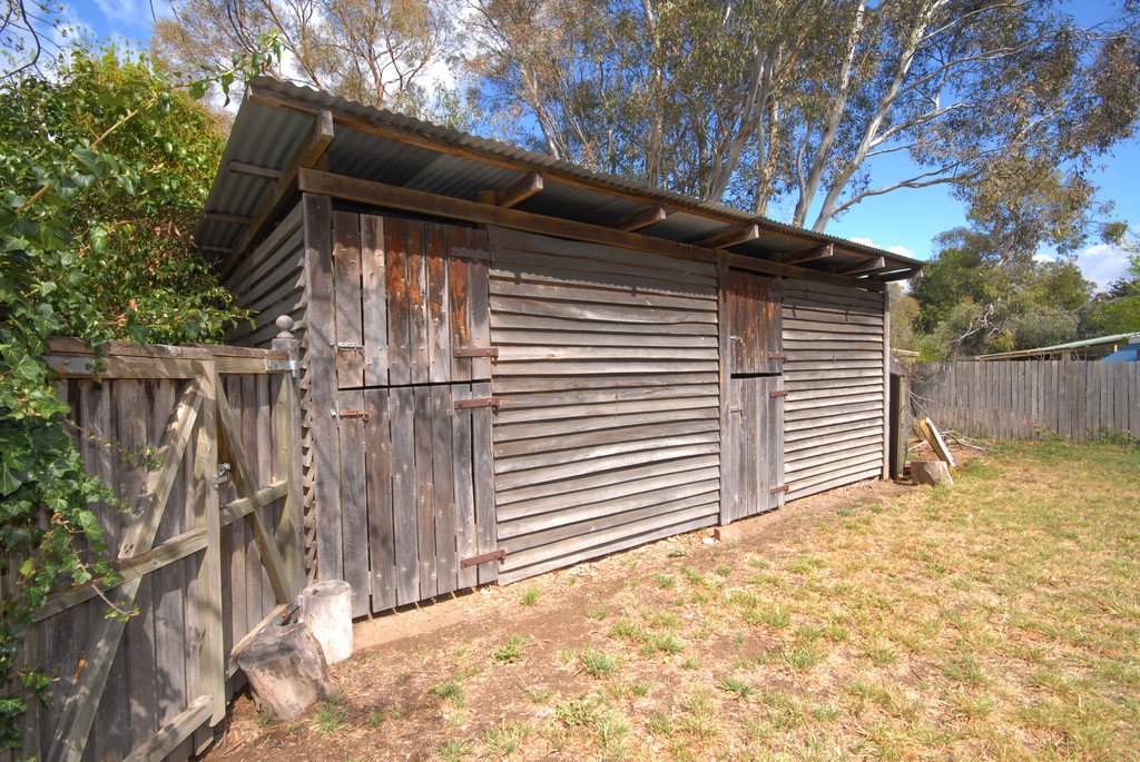 38 Forster St  BUNGENDORE 10