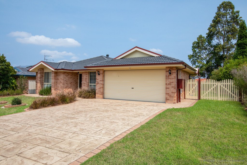 38 Galway Bay Drive ASHTONFIELD 1