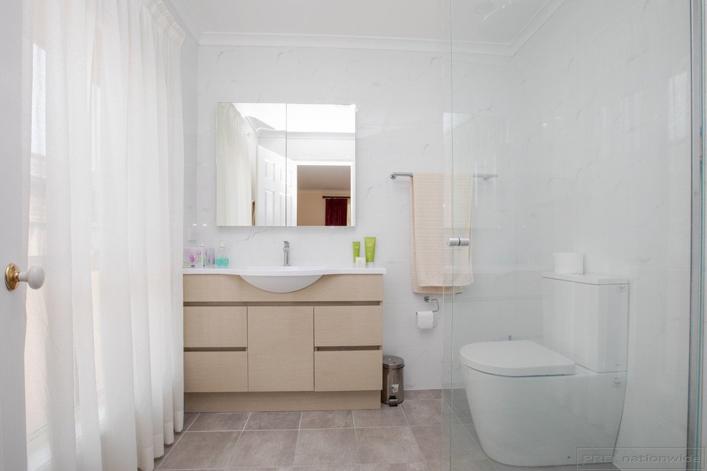 38 Galway Bay Drive ASHTONFIELD 12