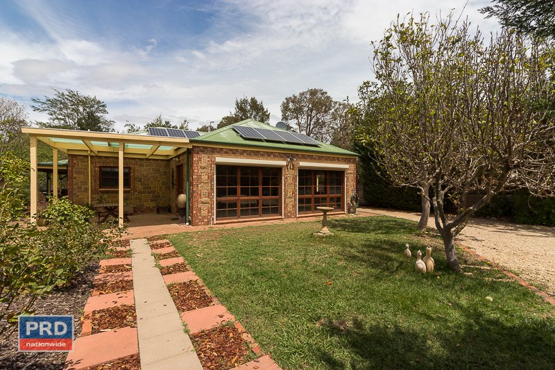 38 Gibraltar Street BUNGENDORE 9