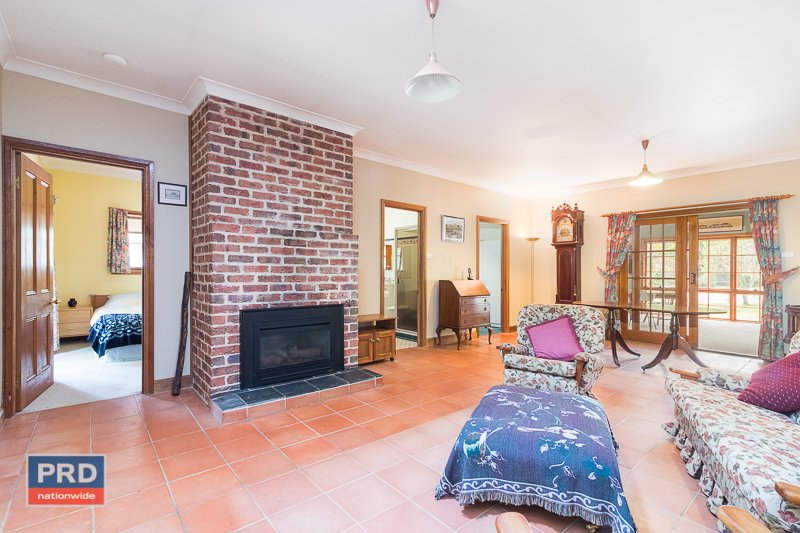 38 Gibraltar Street BUNGENDORE 18
