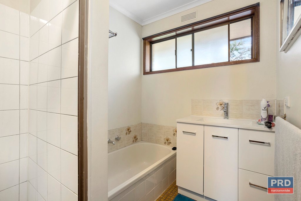 3/8 Gill Avenue CALIFORNIA GULLY 9
