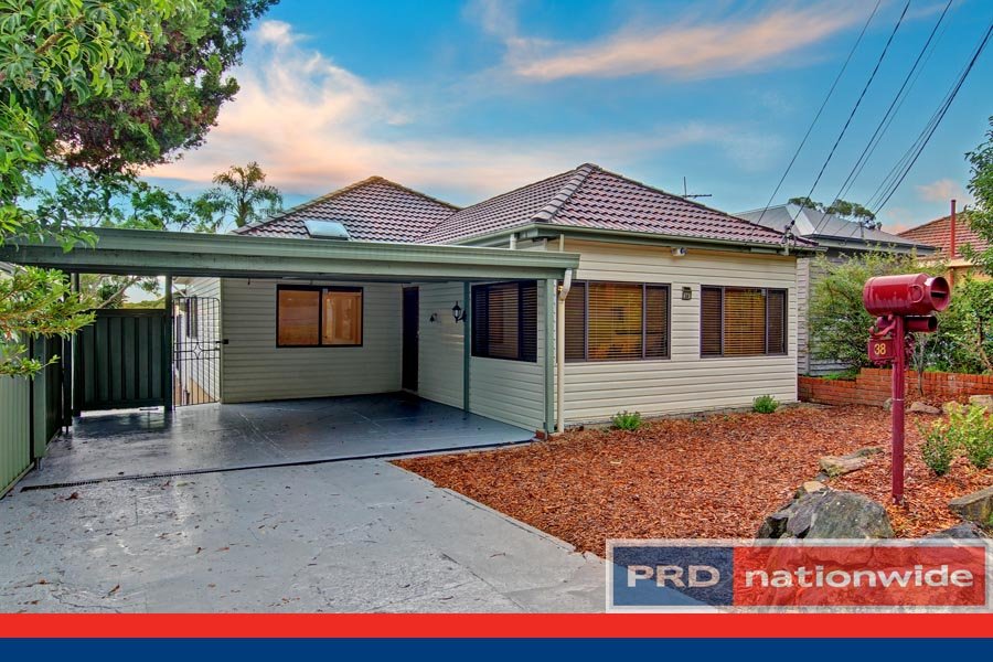 38 Glen Road OATLEY 10