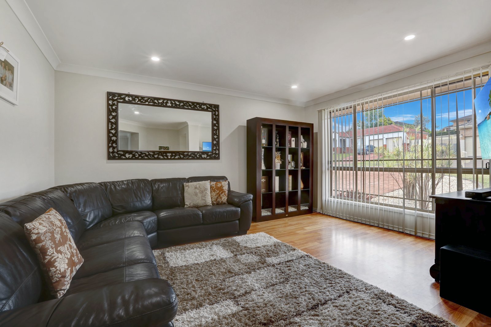 38 Glengarry Way HORSLEY 2