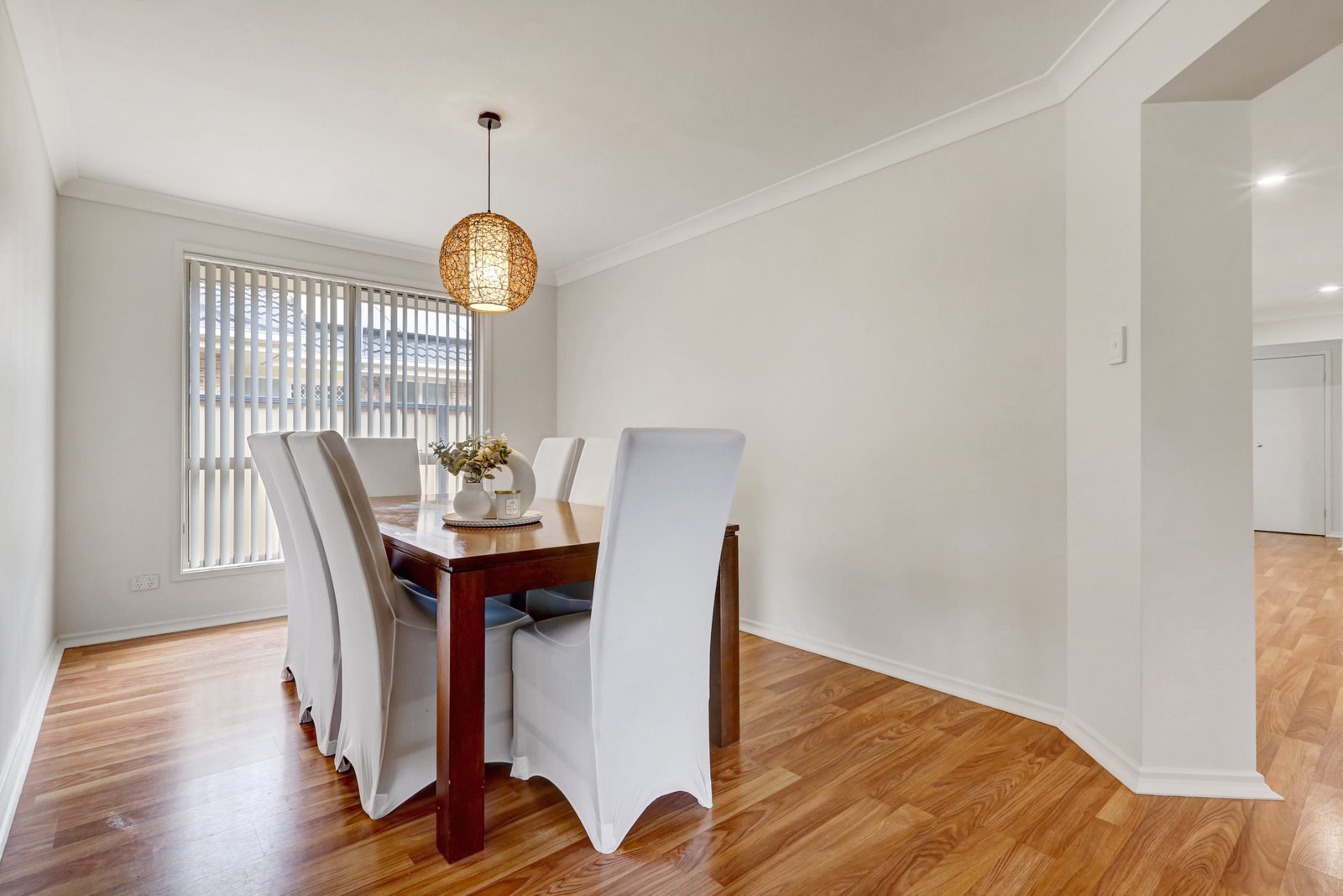 38 Glengarry Way HORSLEY 4