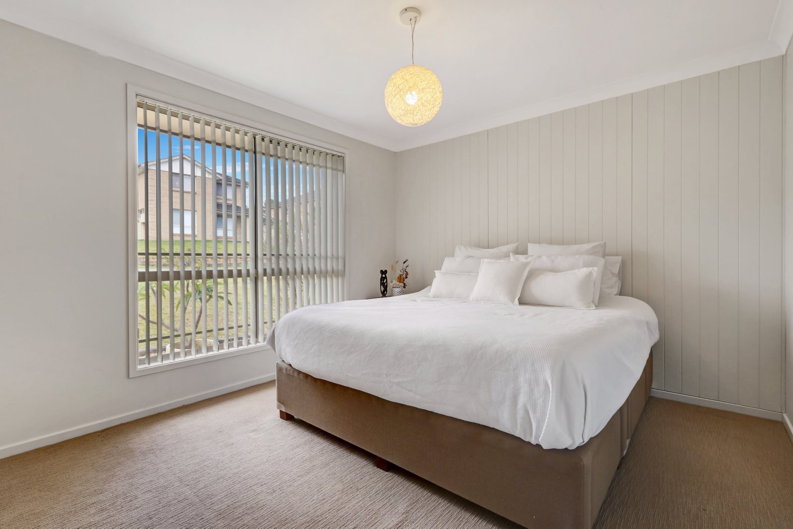 38 Glengarry Way HORSLEY 6