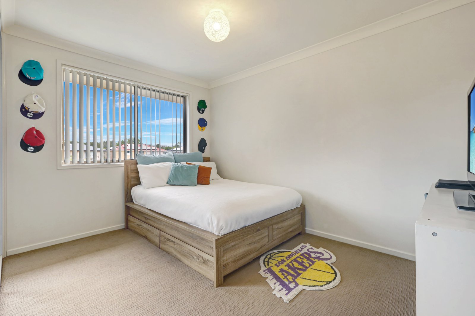 38 Glengarry Way HORSLEY 8