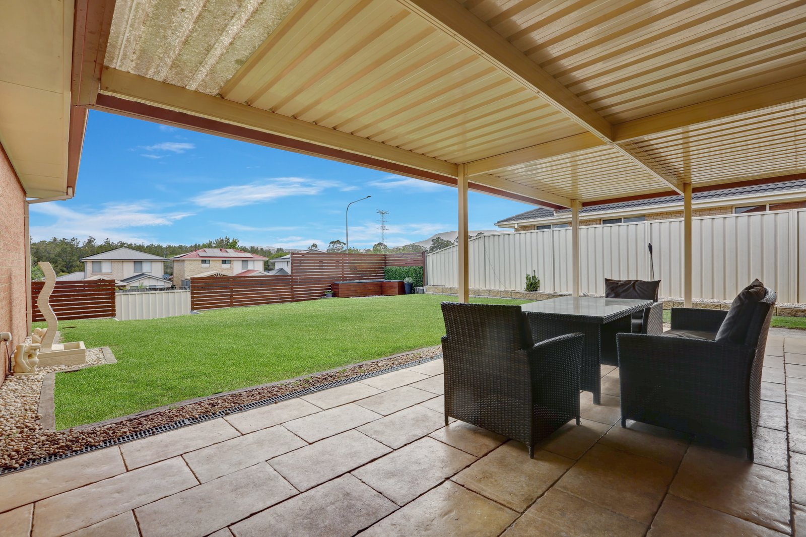 38 Glengarry Way HORSLEY 10