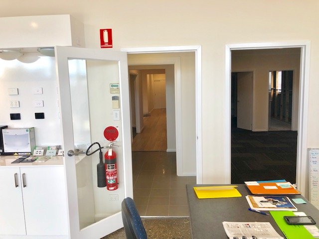 38 Hammond Avenue WAGGA WAGGA 9