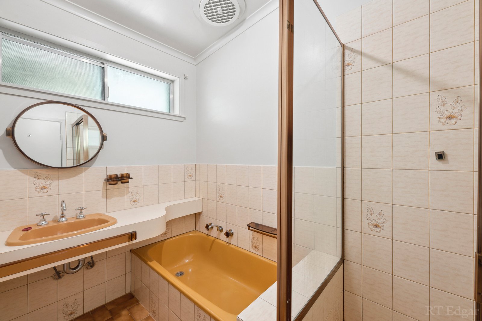 Real Estate and Property in 38 Hibiscus Crescent, Newcomb, VIC