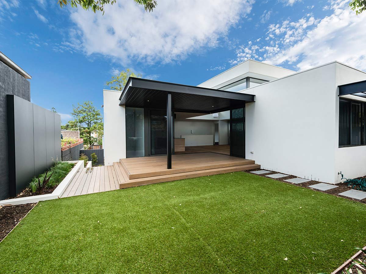 Gallery: 38 Holding Street