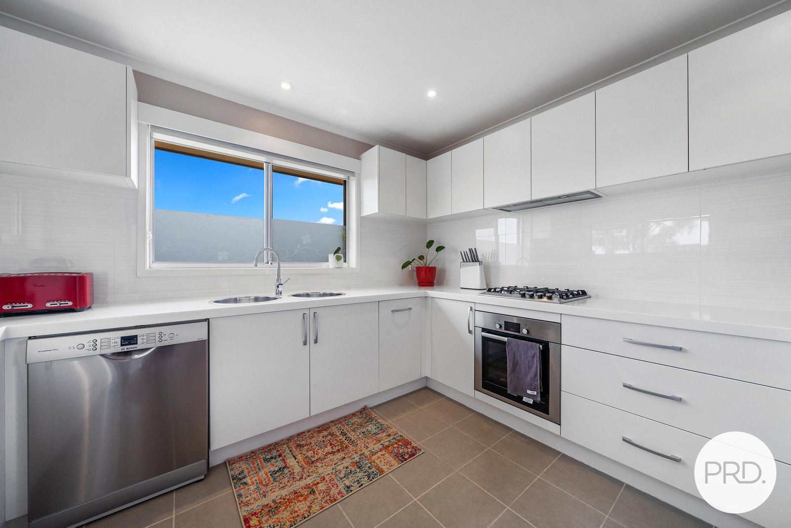 38 Honolulu Street MIDWAY POINT 6