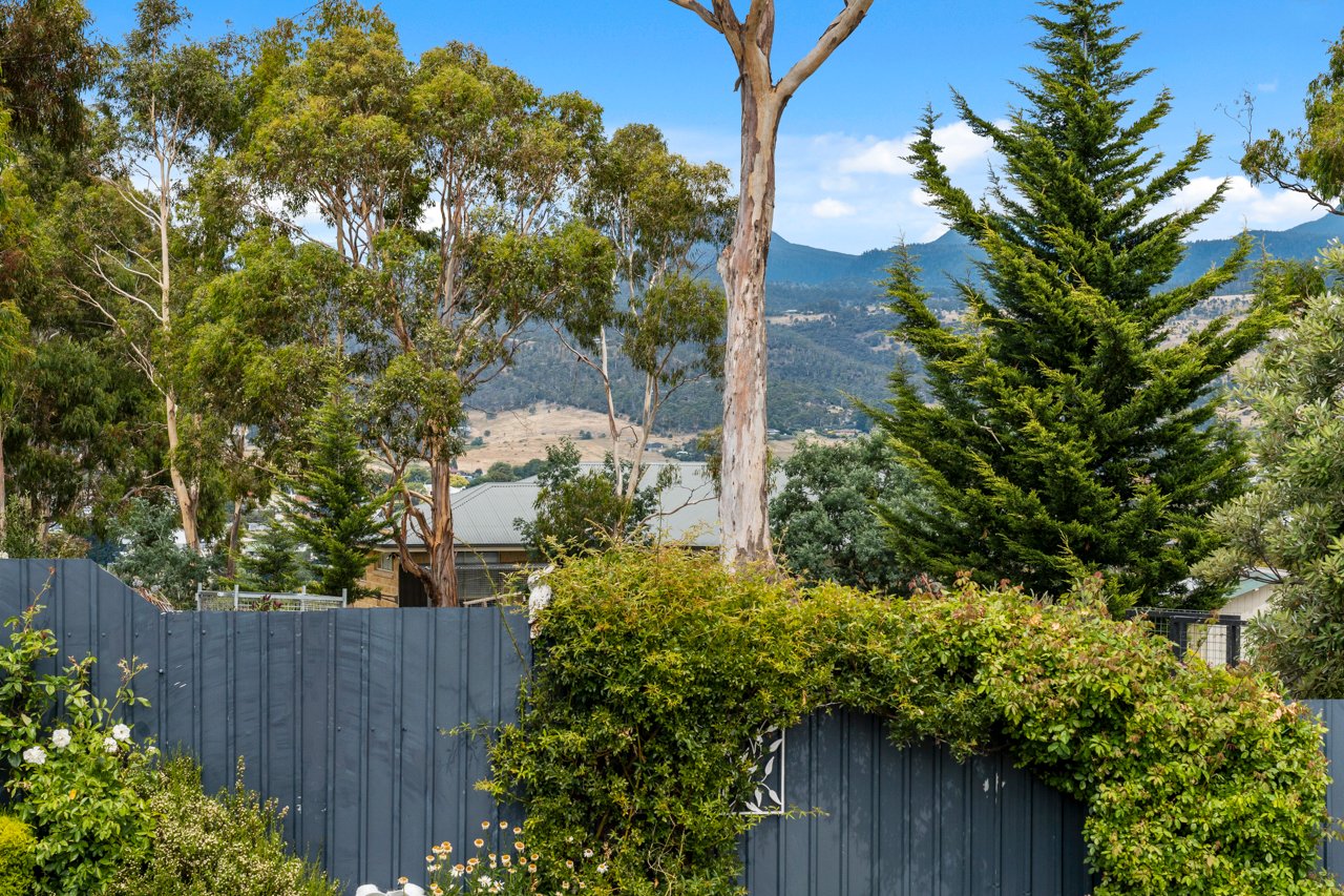 3/8 Howell Drive NEW NORFOLK 30