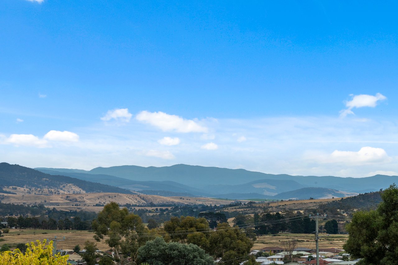 3/8 Howell Drive NEW NORFOLK 5