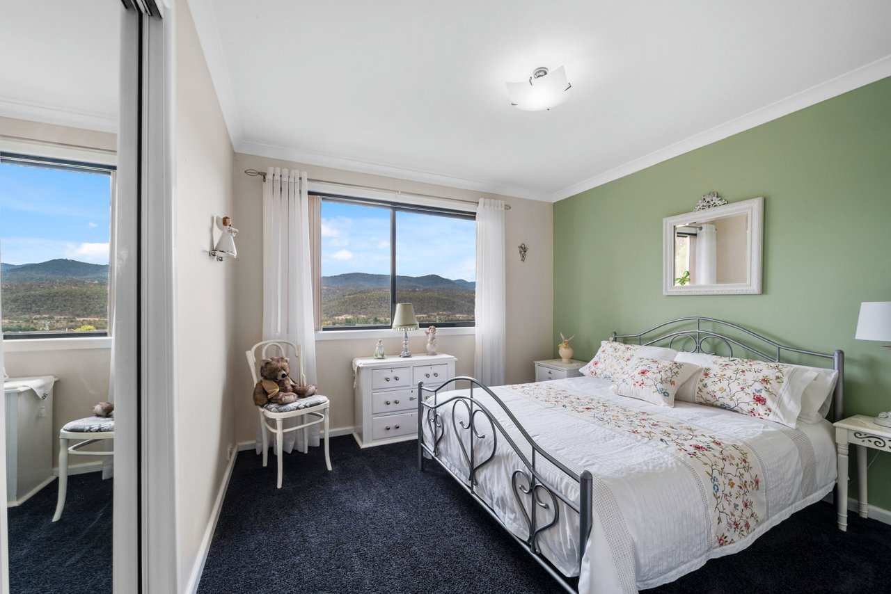 3/8 Howell Drive NEW NORFOLK 9