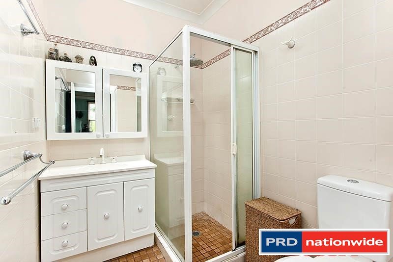 38 Hugh Avenue PEAKHURST 4