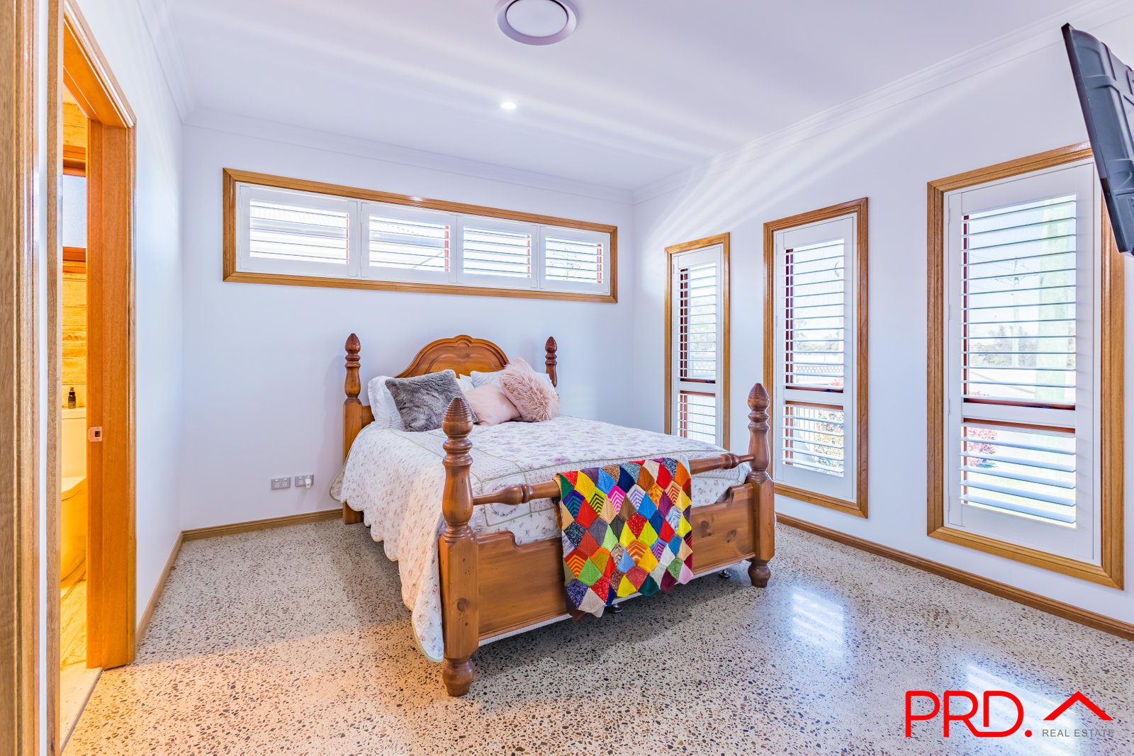 38 Johnston Street TAMWORTH 7