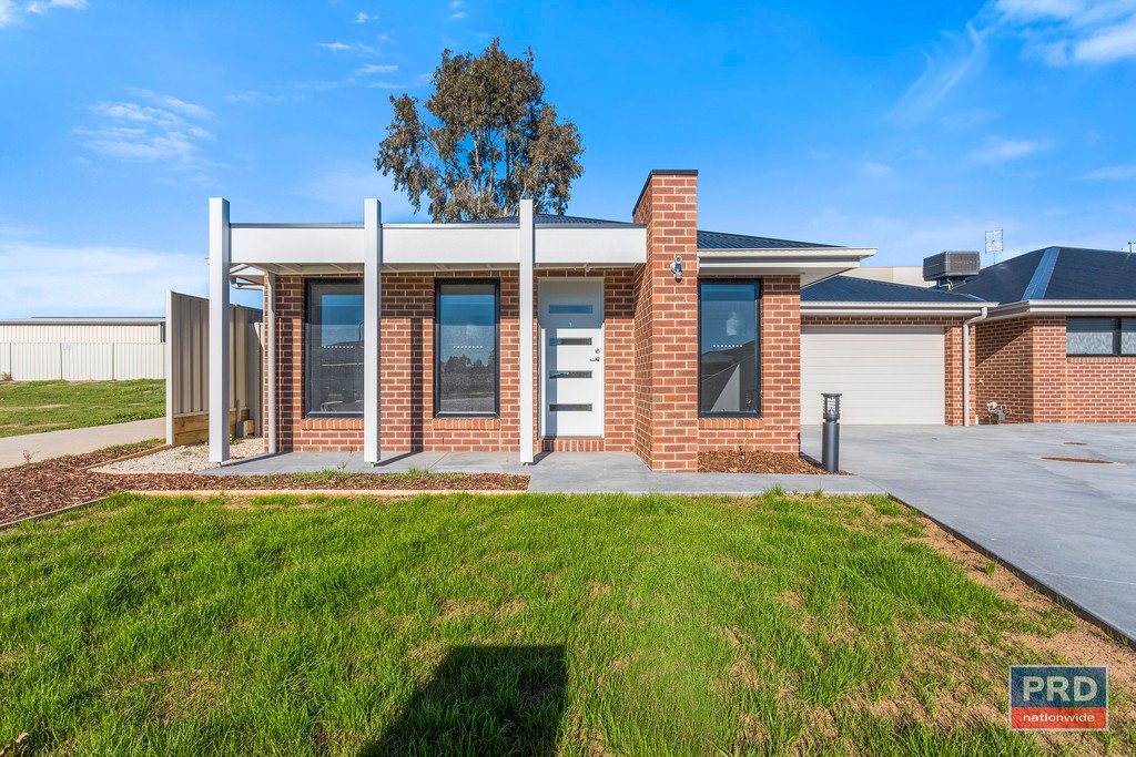 3/8 Julian Court EPSOM 16