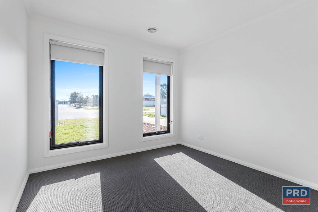 3/8 Julian Court EPSOM 19