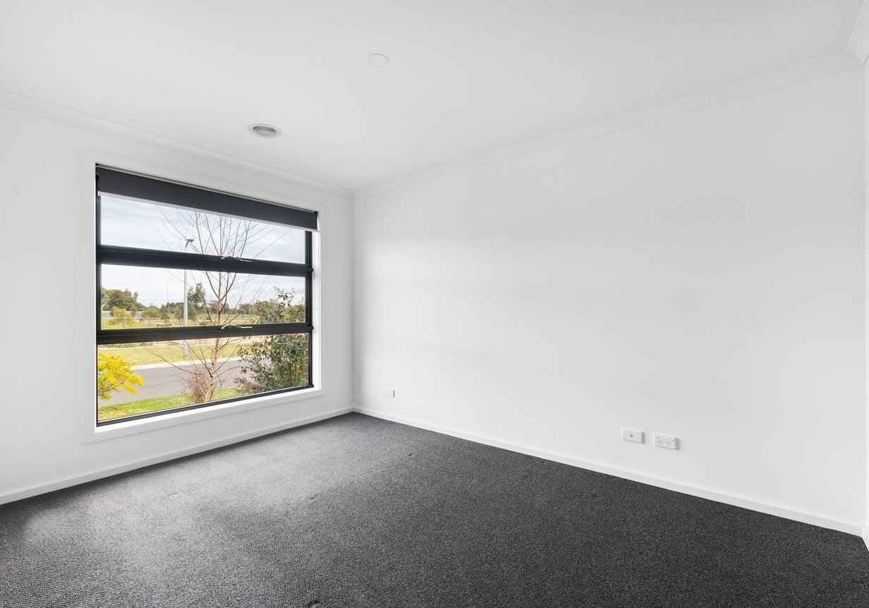 Gallery: 38 Kangaroo Paw Drive