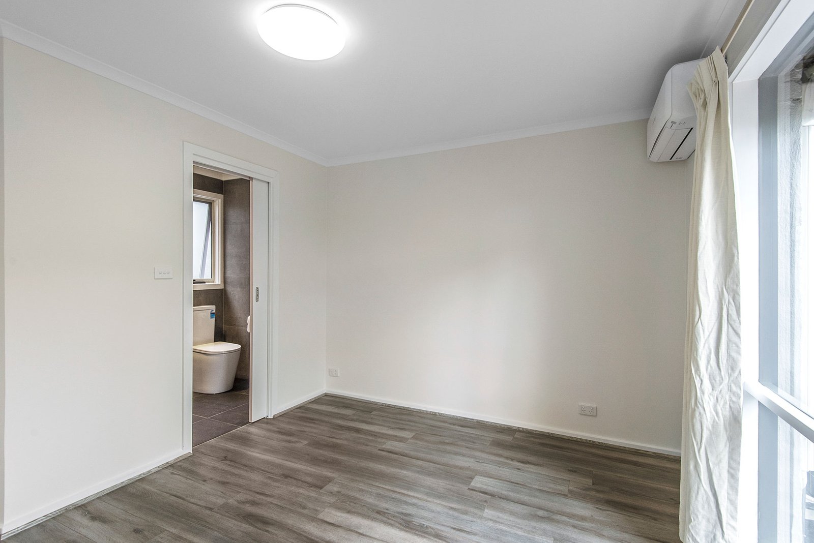 Gallery: 38 Kendall Street