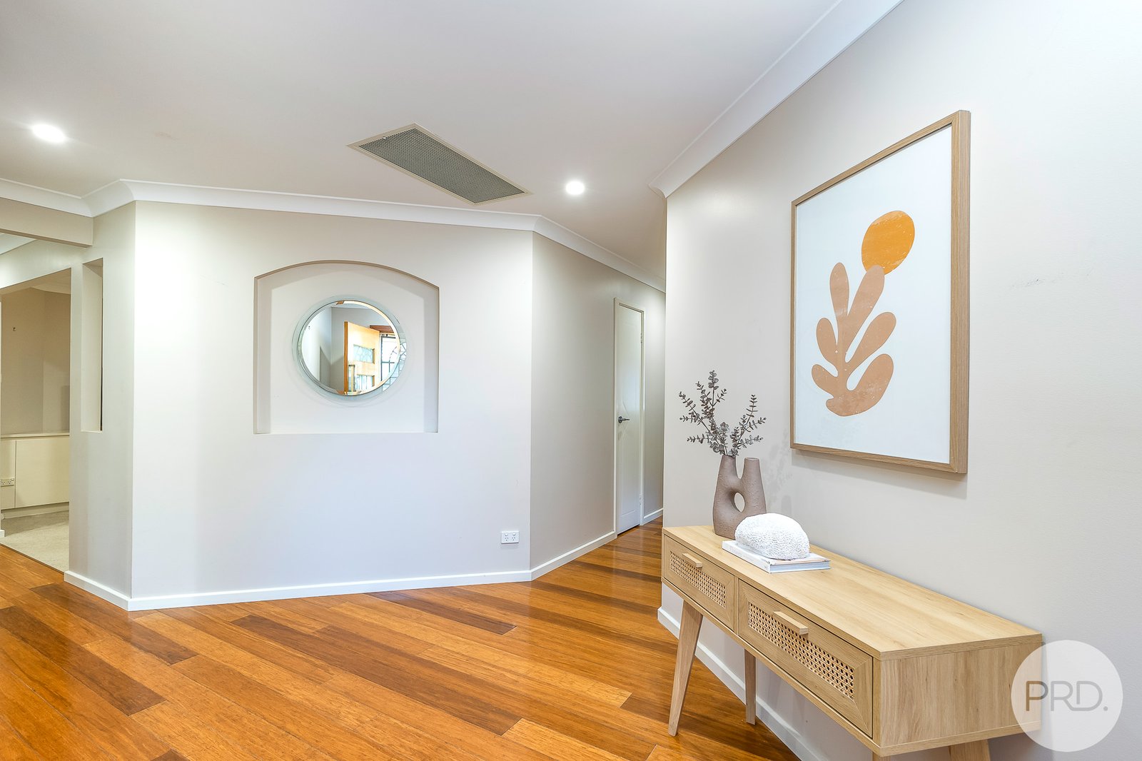 38 Kestrel Avenue SALAMANDER BAY 13