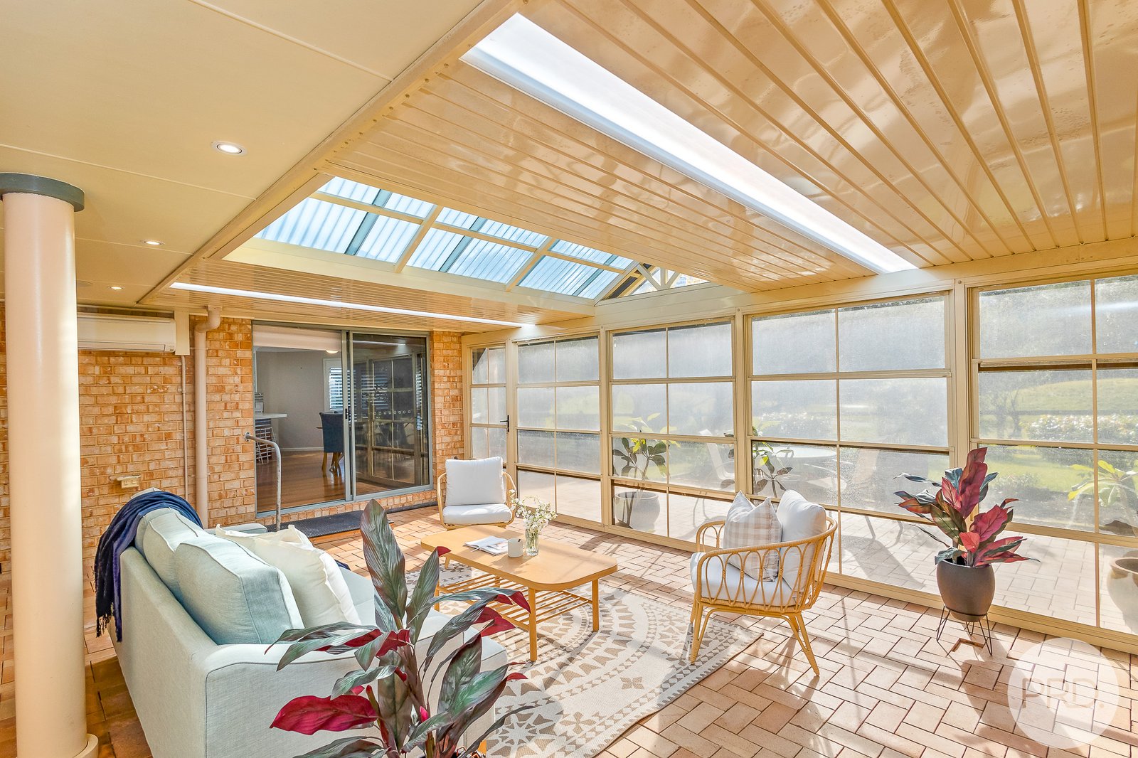 38 Kestrel Avenue SALAMANDER BAY 15