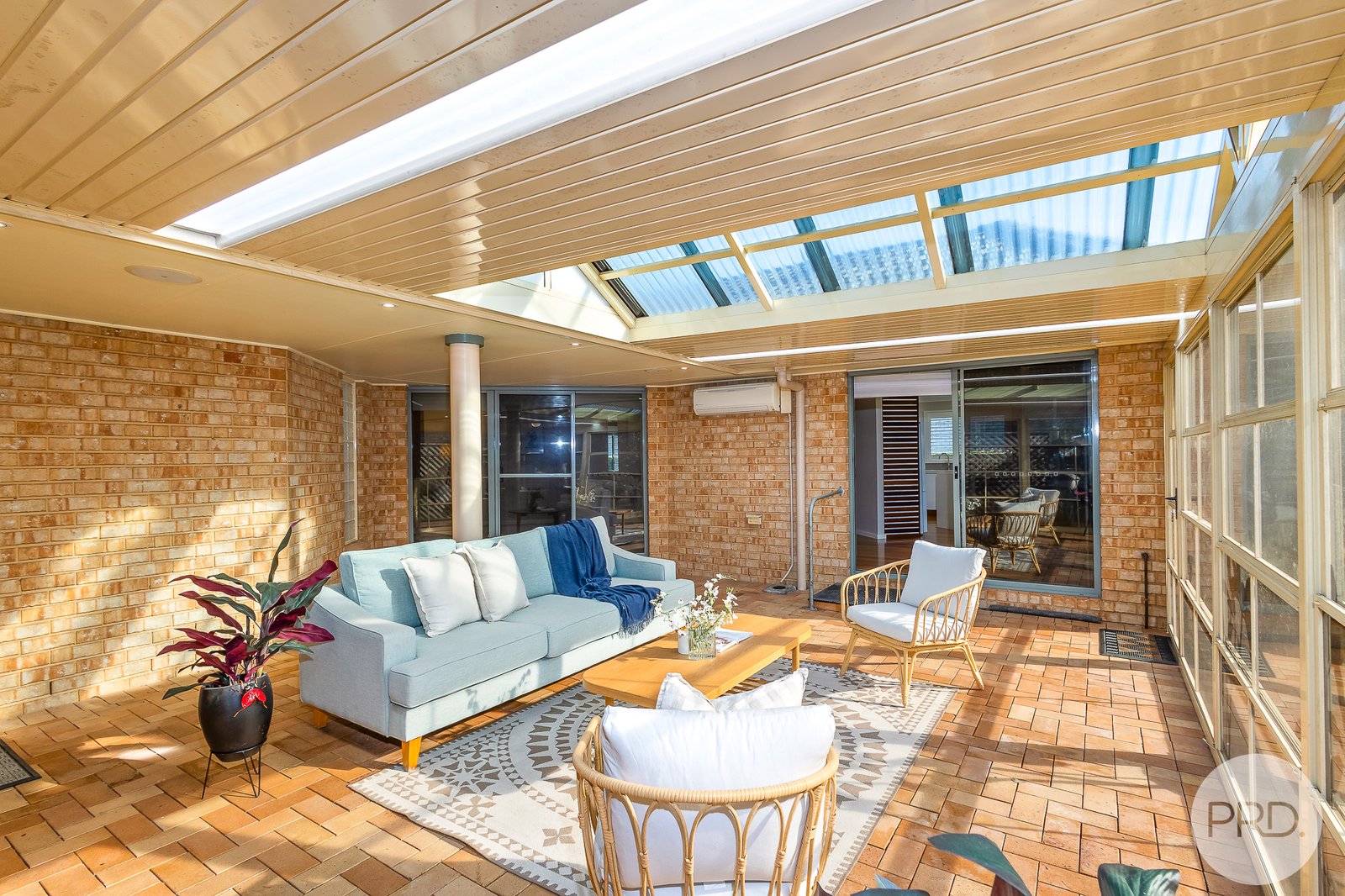 38 Kestrel Avenue SALAMANDER BAY 16