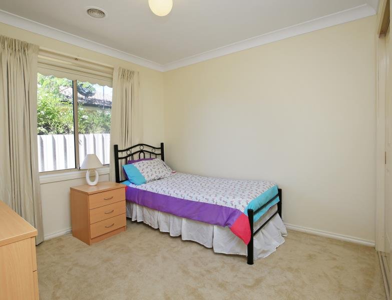 38 Kimba Drive GLENFIELD PARK 7